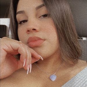 Meet your Posher, Luisa